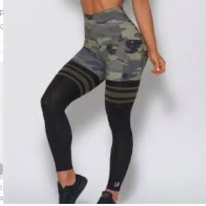 Bombshell Sportswear - olive green/black leggings